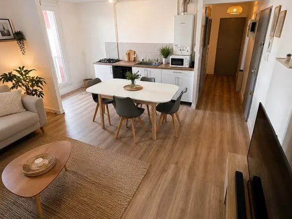 Appartement T2 de 46 m² entièrement rénové - Grand balcon - Cave - Aucun travaux à prévoir