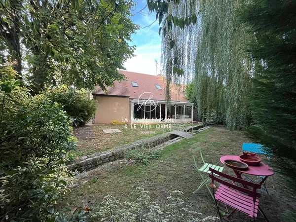 Maison 6 pièces 104 m²