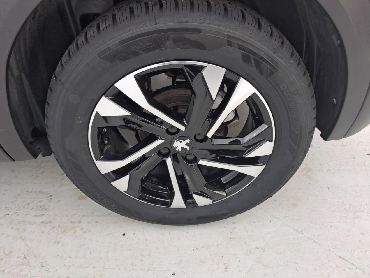 Peugeot 2008 puretech 130 s&s bvm6 gt — photo 23