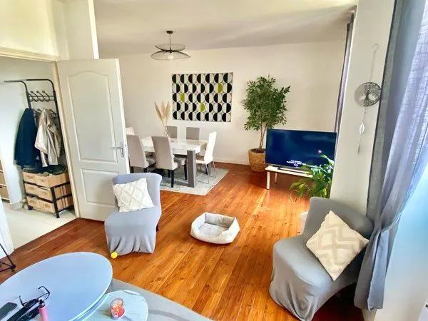 Immeuble 8 pièces 155 m²