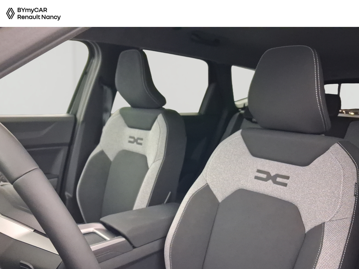 Dacia Bigster Hybrid-G 150 4x4 — photo 11