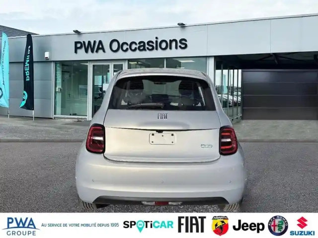 Fiat 500 e 118ch 42kwh icône garantie 8 ans constructeur — photo 5