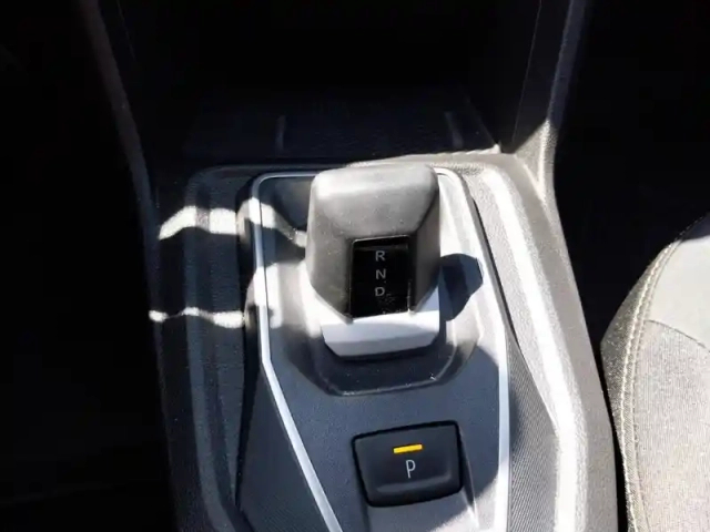 Dacia Sandero eco-g 120 auto — photo 13