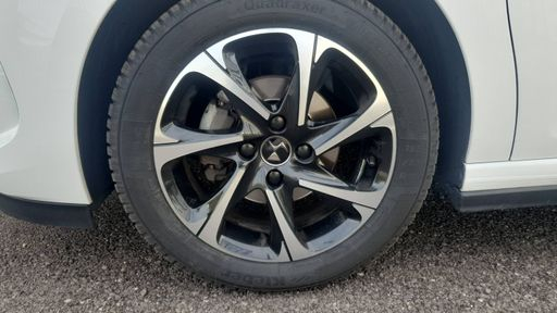 DS DS3 1.2 PureTech 110 - Connected Chic – 2018 – 122795 km – Essence – Boîte Manuelle — photo 34
