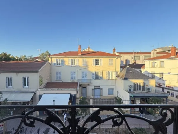 RARE STUDIO À VENDRE LYON 8 MONTPLAISIR AVENUE DES FRÈRES LU