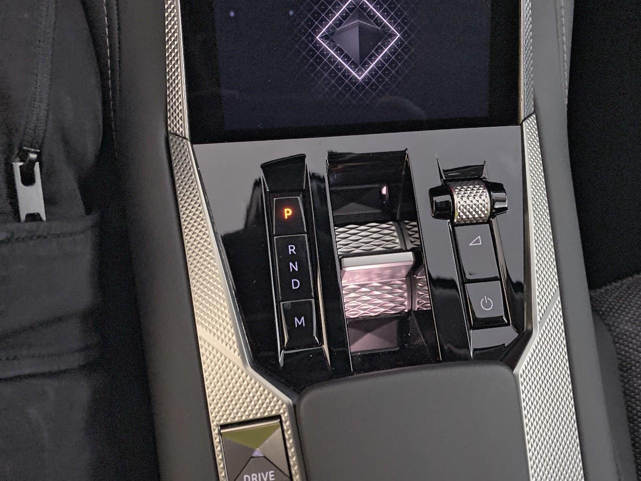 Ds Ds 4 hybride 136 e-dct6 pallas — photo 15