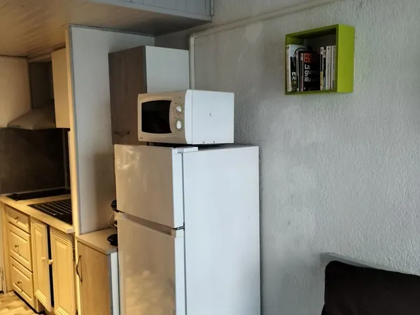 Studio clim wifi ascenseur 5mn des thermes