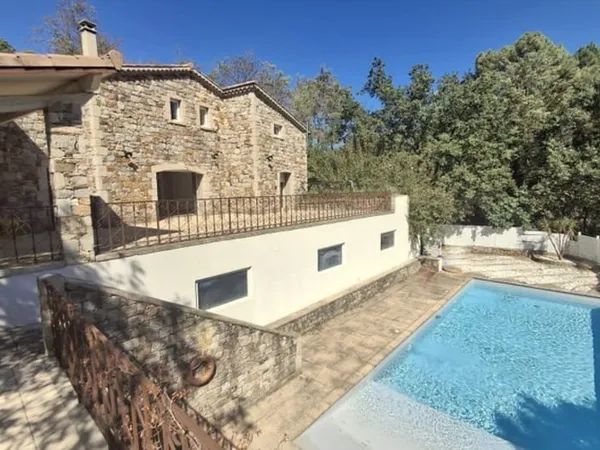 Maison Vente Banne 8p 290m² 545000€
