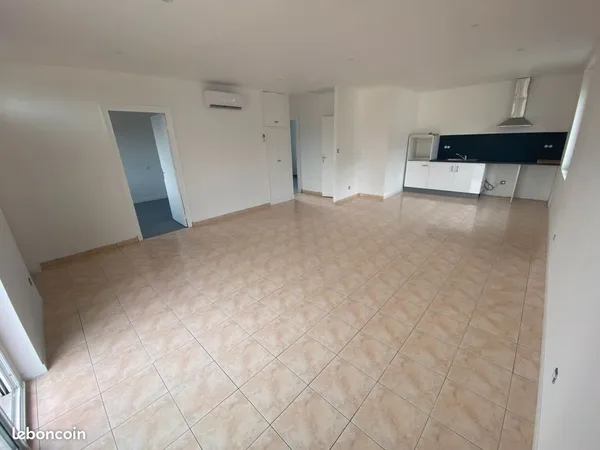 Location T3 Foix