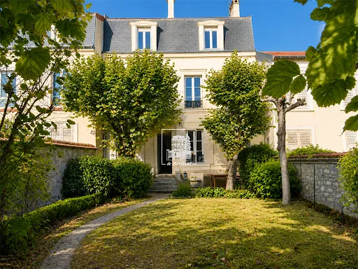 Maison 8 pièces 158 m²