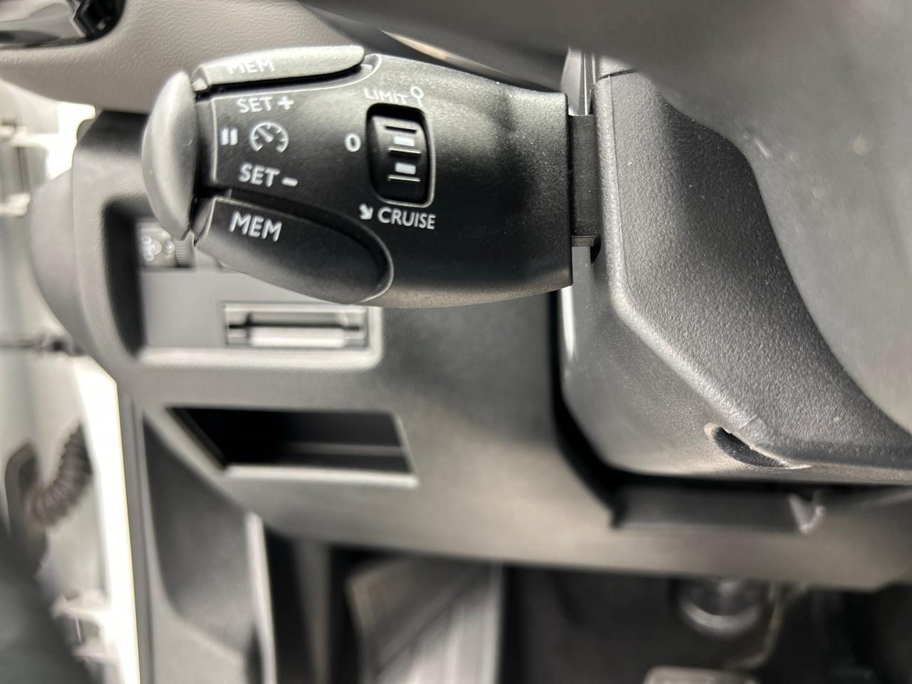 Citroën C5 Aircross hybride rechargeable 225 s&s e-eat8 feel — photo 21