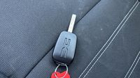 Dacia Sandero 1.0 TCe 90ch Expression CVT — photo 16