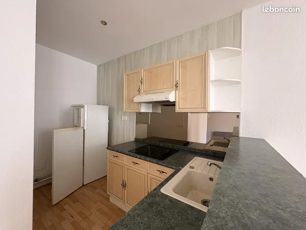 Studio 1 pièce 35 m²