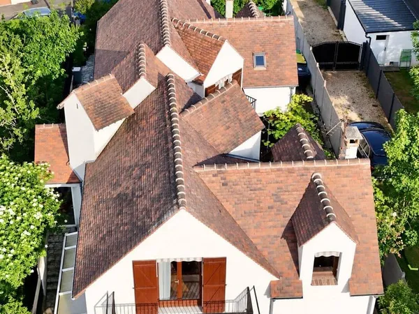 Maison 9 pièces 207 m²