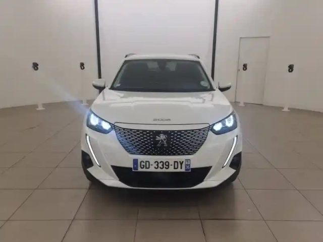 Peugeot 2008 electrique 136 ch — photo 31