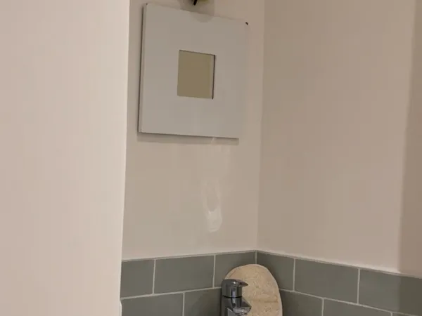 Loue chambre proche Lyon Sud - 1 chambre, 15m², Saint-Genis-Laval (69)