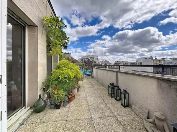 Vends duplex/triplex - 112 m² - 5 pièces, 3 chambres - Boulogne-Billancourt 92100