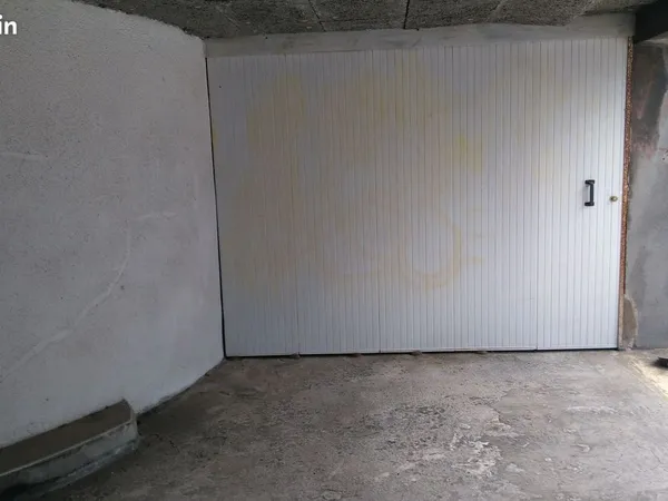 Garage à louer en hyper centre