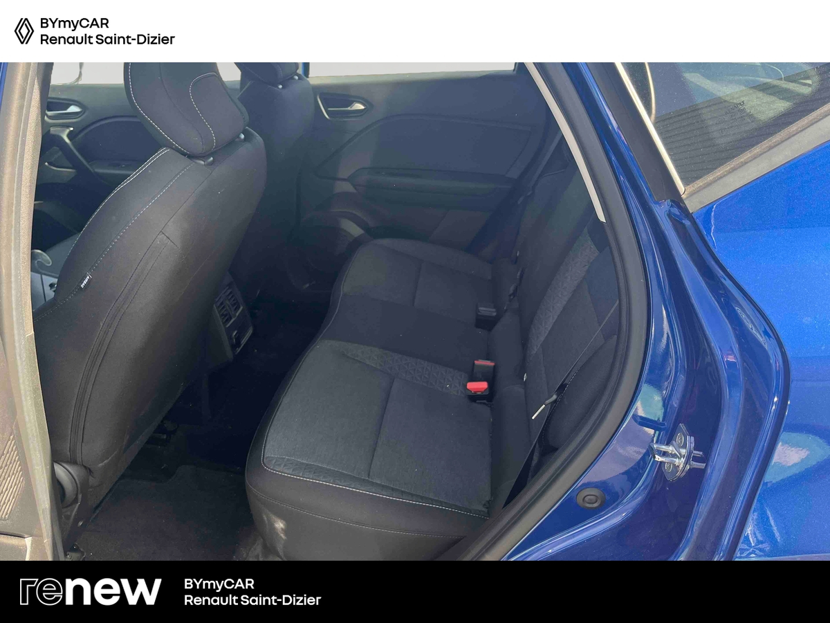 Renault Captur TCe 140 - 21 — photo 12