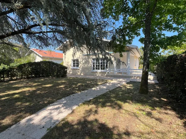 Maison 5 pièces 130 m²