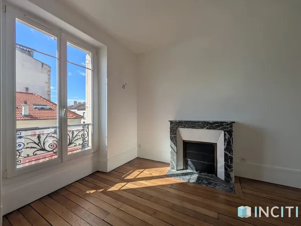 2 pièces rénové - Coeur de Vincennes - Saint-Louis / Bérault