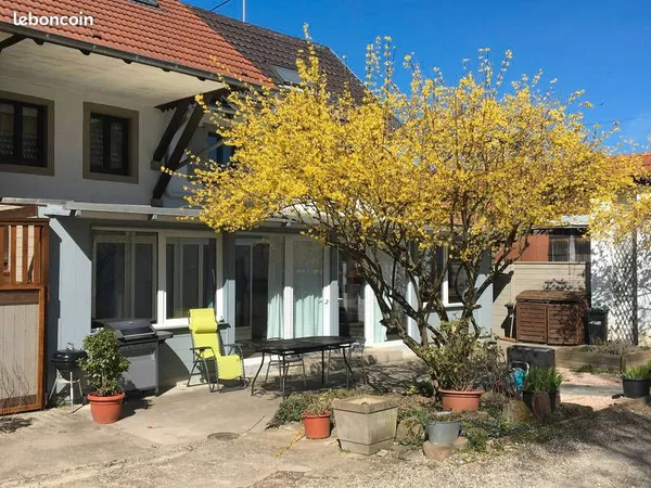 Chambre meublé à louer en colocation - Maison alsacienne rénovée - Bilwisheim (67170)