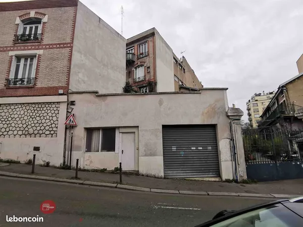 Boutique 81 m² PARIS