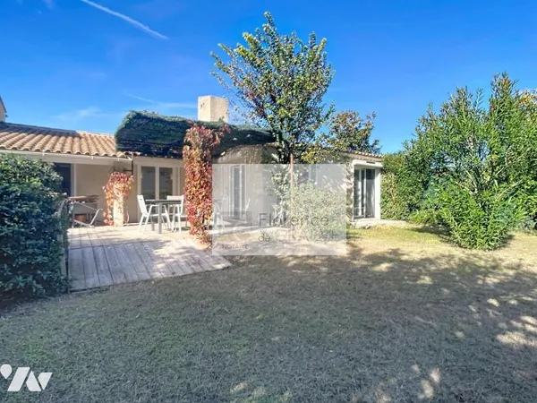 Vente Interactive - Maison de 3 chambres avec jardin privatif, piscine et tennis du lotissement