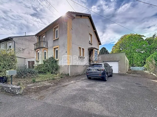 Metz Magny ? Maison familiale lumineuse, grand jardin et garages