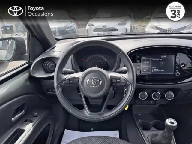 Toyota Aygo X 1.0 vvt-i 72ch design — photo 9
