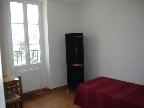 Chambre de 10m2 à louer sur Pommeuse