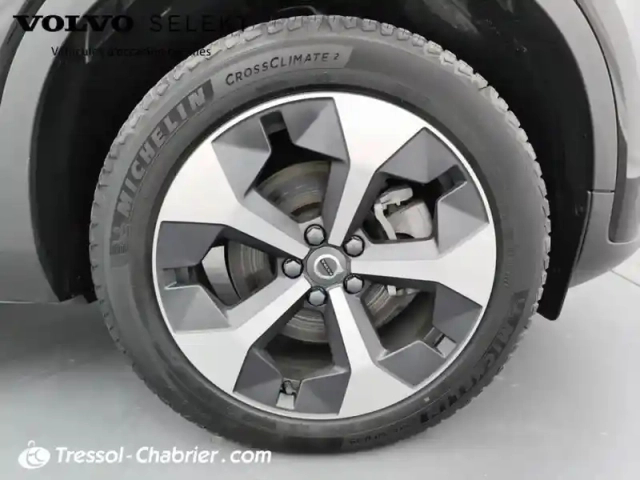 Volvo Xc40 b3 163 ch dct7 ultra — photo 15