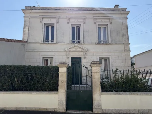 Maison de luxe 4 pièces 150 m²