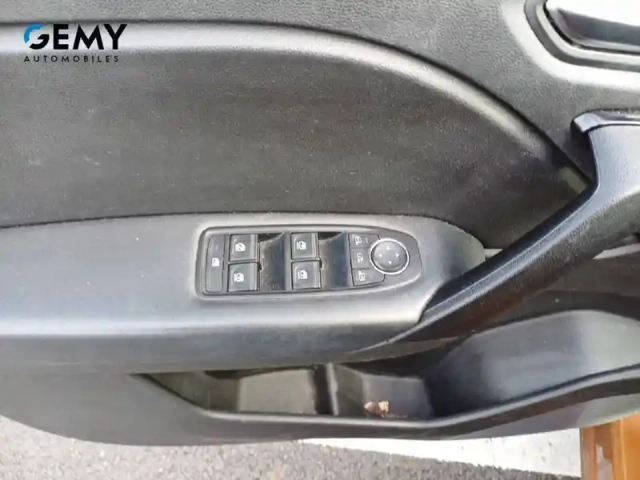 Renault Captur tce 90 - 21 — photo 14