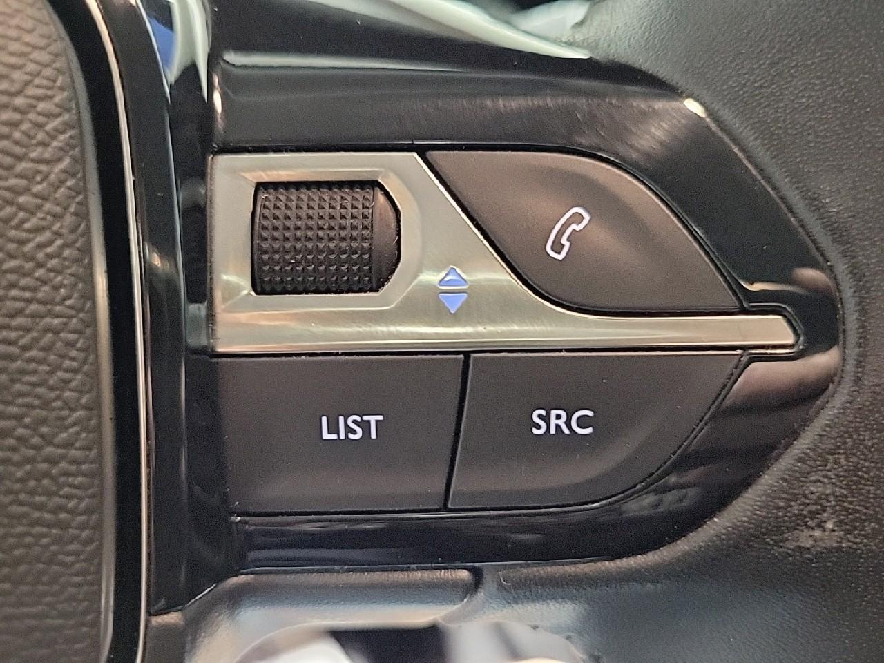 Peugeot 2008 puretech 100 s&s bvm6 active business — photo 19