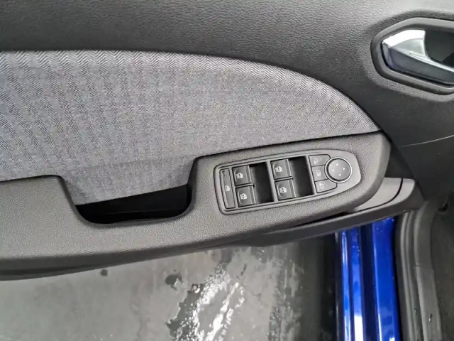 Renault Clio tce 90 ch gsr2 — photo 28