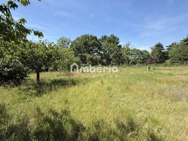 Terrain 1405 m² Saint-Martin-d'Abbat