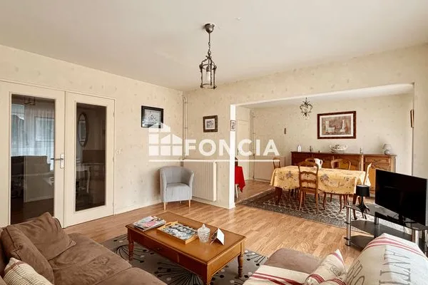 Appartement 4 pièces 94 m²
