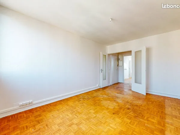 APPARTEMENT 3 pièces 57 m²