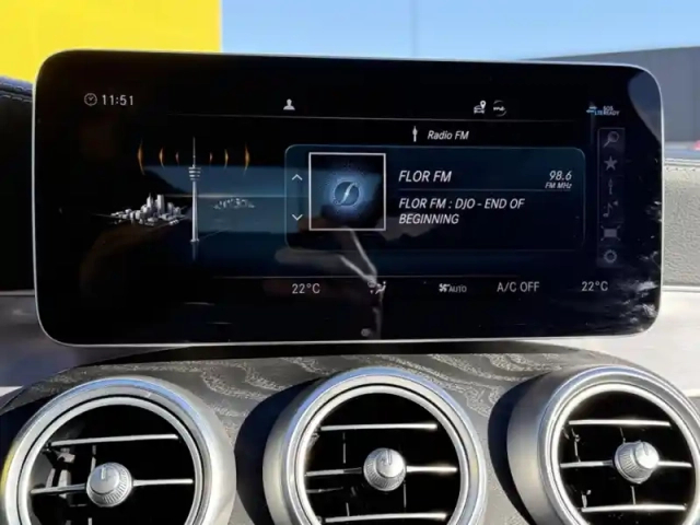 Mercedes Classe C 220 d 2.0 194 4matic amg line — photo 18