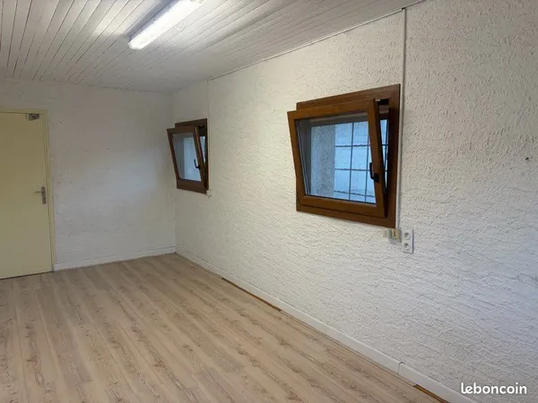 Bureau, atelier, local
