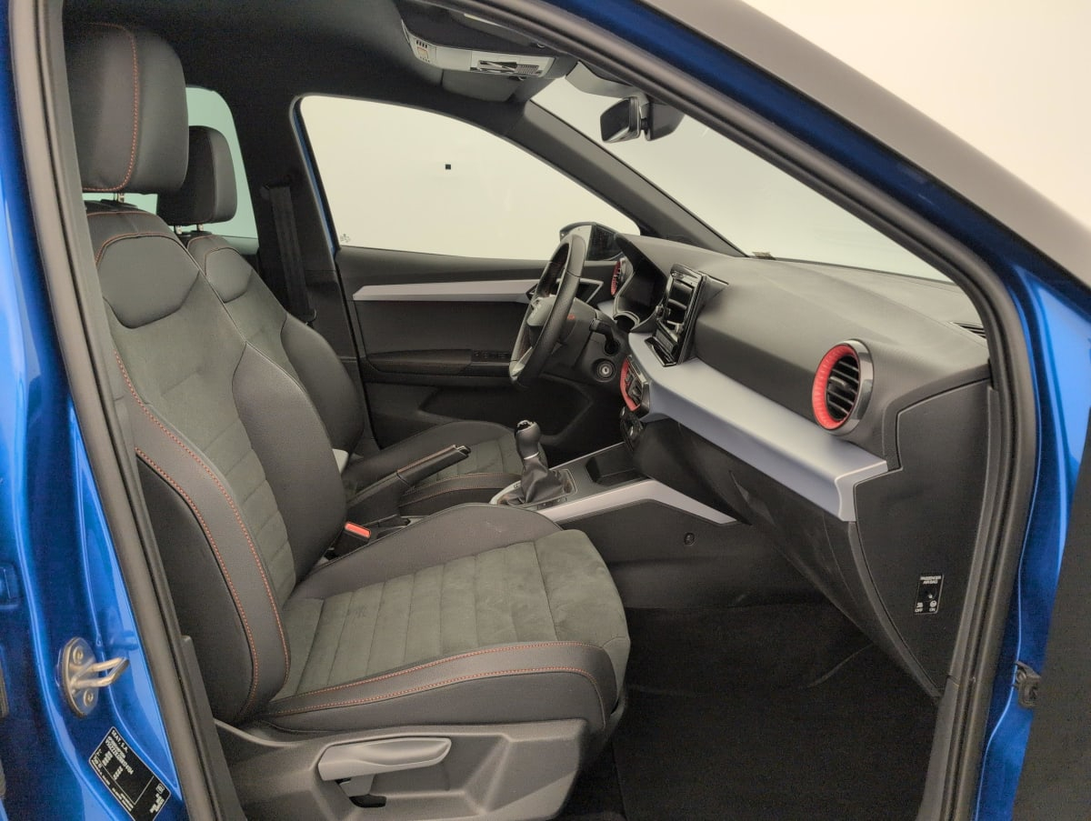 Seat Arona — photo 9