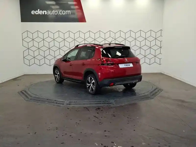 Peugeot 2008 bluehdi 120ch s&amp;s eat6 — photo 3