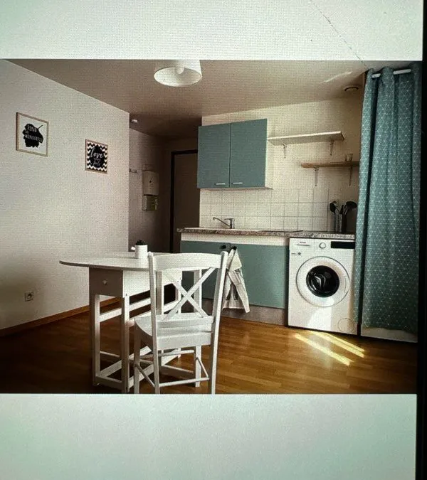 Photo 1
