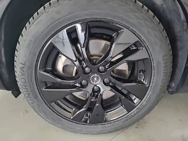 Opel Grandland hybrid 225 ch bva8 — photo 17
