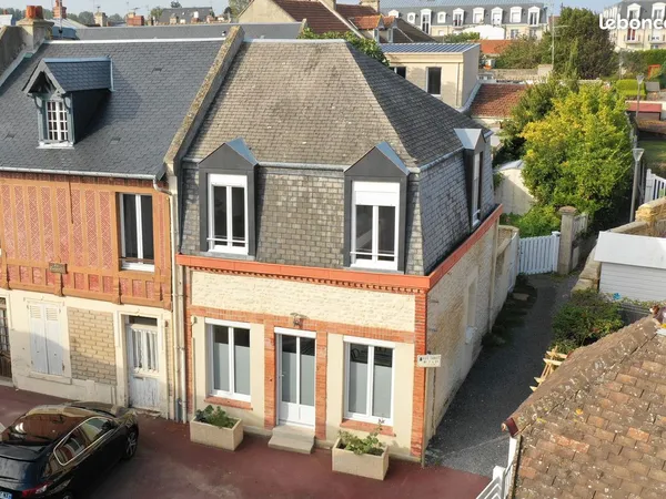 Maison entièrement rénovée - 150 mètres de la mer