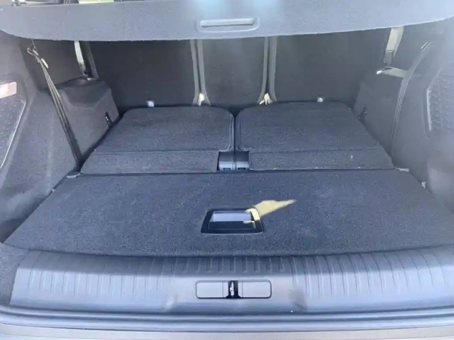 Peugeot 5008 electrique 73 kwh 210 ch — photo 6