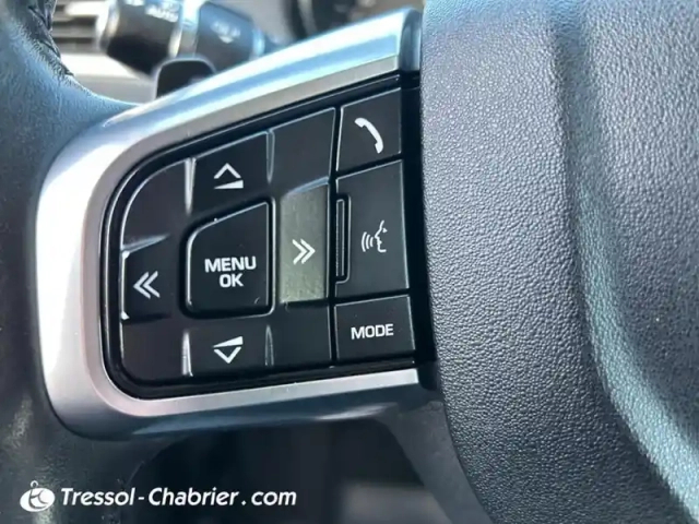 Land Rover Discovery Sport mark iii td4 150ch bva hse — photo 16