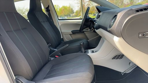 Seat Mii 1.0 60 - Style – 2016 – 101400 km – Essence – Boîte Manuelle — photo 10