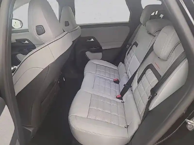 Citroën C5 Aircross hybride 145 ch e-dcs6 — photo 12